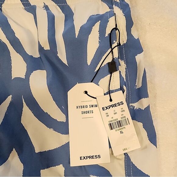 Express Hybrid Swim Shorts XL Blue White Abstract Leaf Pattern - Picture 4 of 11